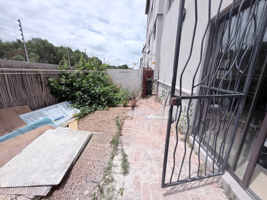 3 Bedroom Property for Sale in Bloubergstrand Western Cape